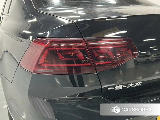 Volkswagen Magotan id 4240895 из Китая 9
