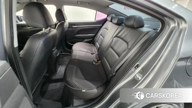 Hyundai Avante AD id 3894338 из Кореи 9