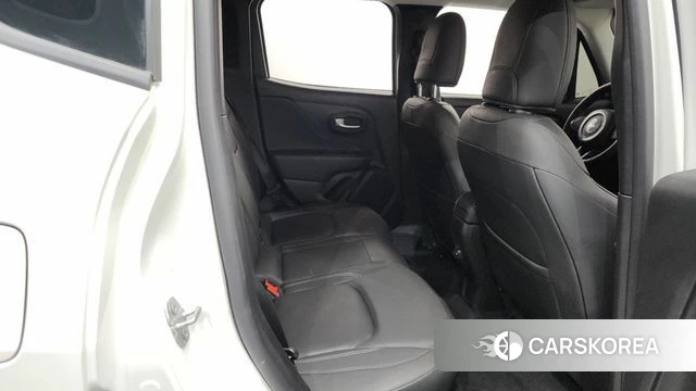 Jeep Renegade id 4542542 из Кореи 9