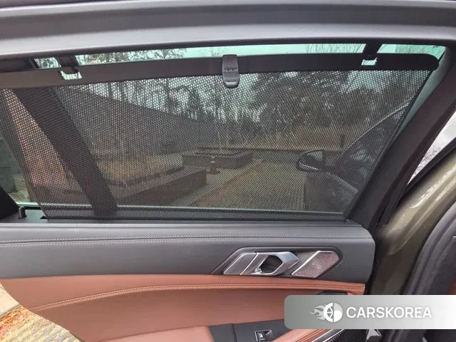 BMW X6 (G06) id 3476643 из Кореи 9