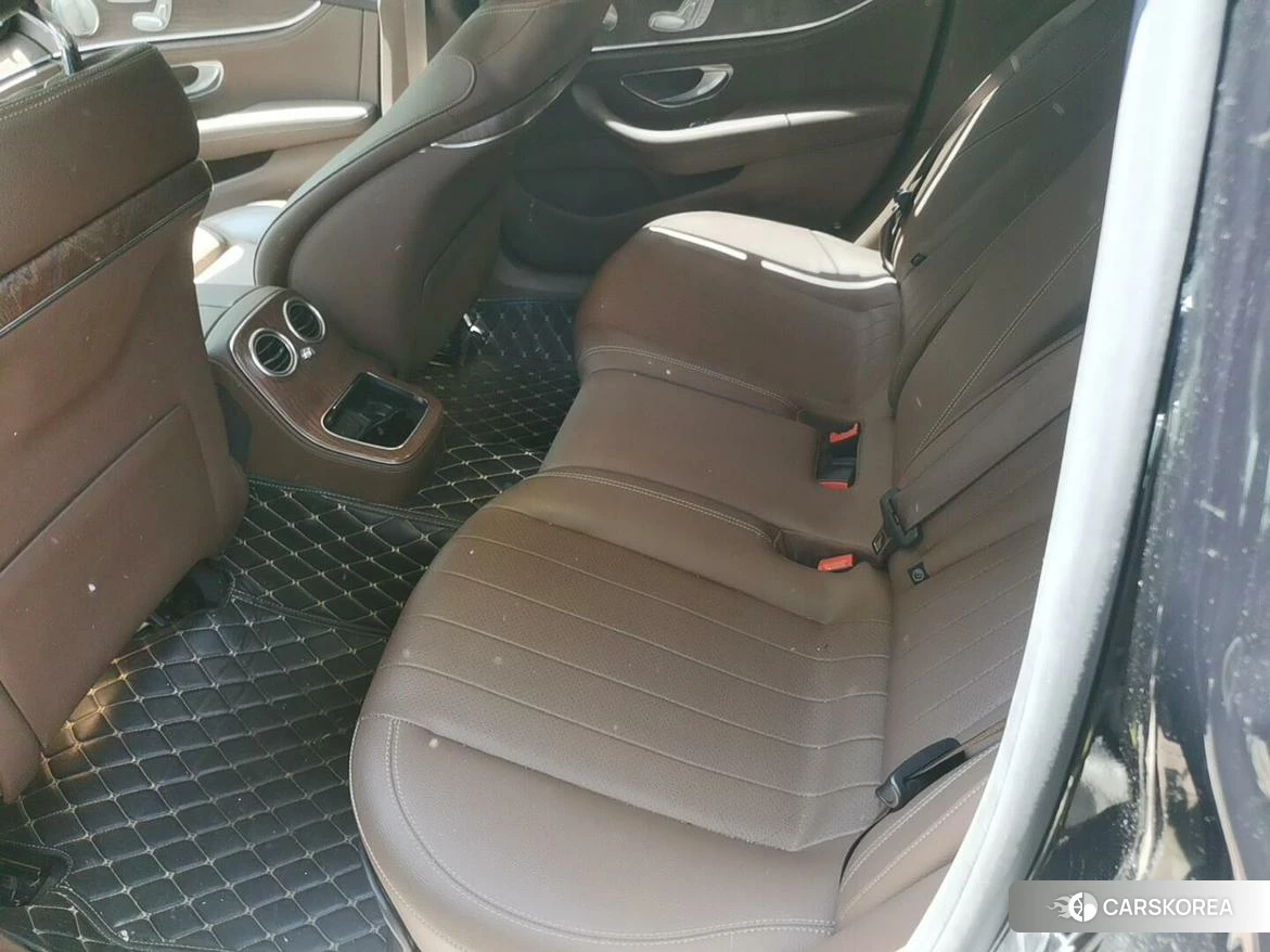 Mercedes-Benz E-Class id 4453941 из Китая 9