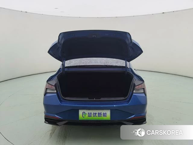 Hyundai Elantra id 4374614 из Китая 9