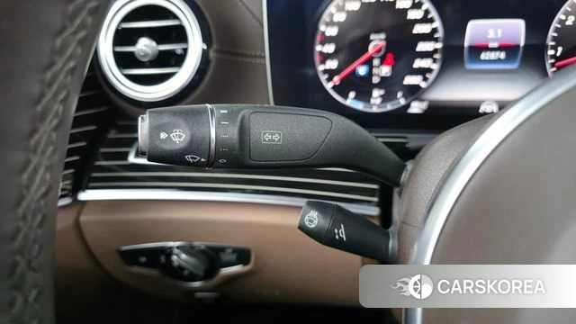 Mercedes-Benz E-Class W213 id 4647390 из Кореи 9