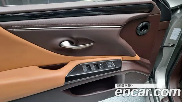 Lexus ES300h 7th generation id 2818881 из Кореи 9