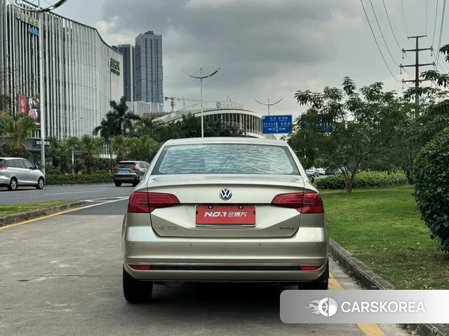Volkswagen Bora id 4222126 из Китая 9