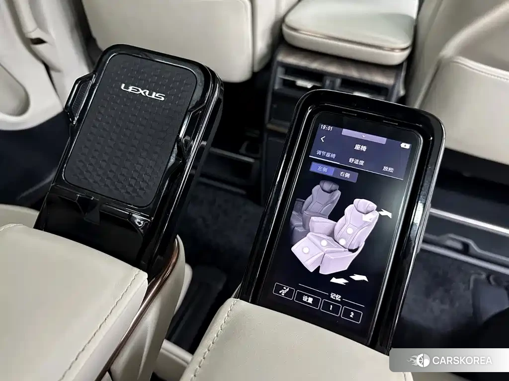 Lexus LM id 4654456 из Китая 9