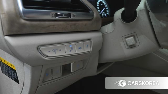 Genesis G90 id 4268988 из Кореи 9