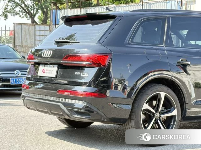 Audi Q7 id 4261610 из Китая 9