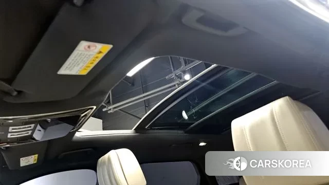 Land Rover Range Rover Velar id 3536352 из Кореи 9