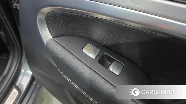 Genesis G70 id 3718881 из Кореи 9