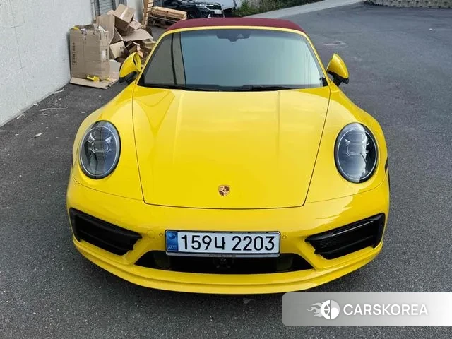 Porsche 911(992) id 3219773 из Кореи 9
