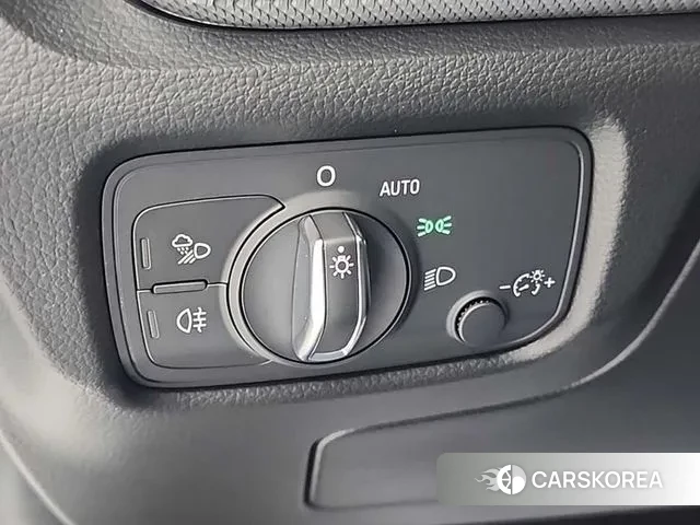 Audi New A3 id 3413309 из Кореи 9