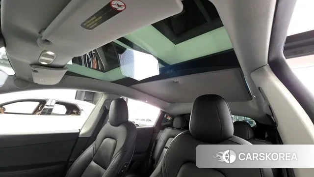 Tesla Model Y id 3323643 из Кореи 9