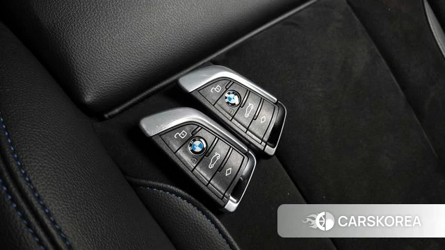 BMW 3 Series (G20) id 3893265 из Кореи 9