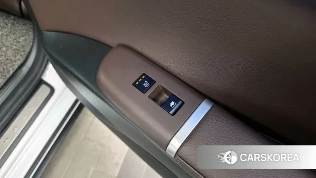 Hyundai Grandeur (GN7) id 3706695 из Кореи 9