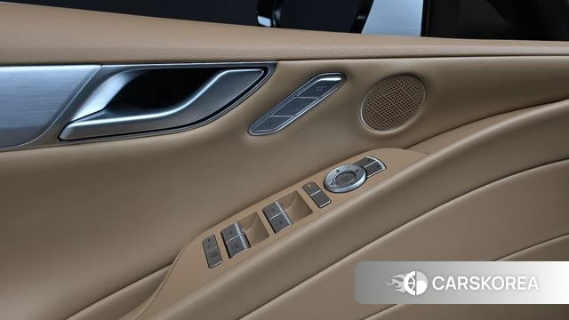 Genesis G80 (RG3) id 4368668 из Кореи 9