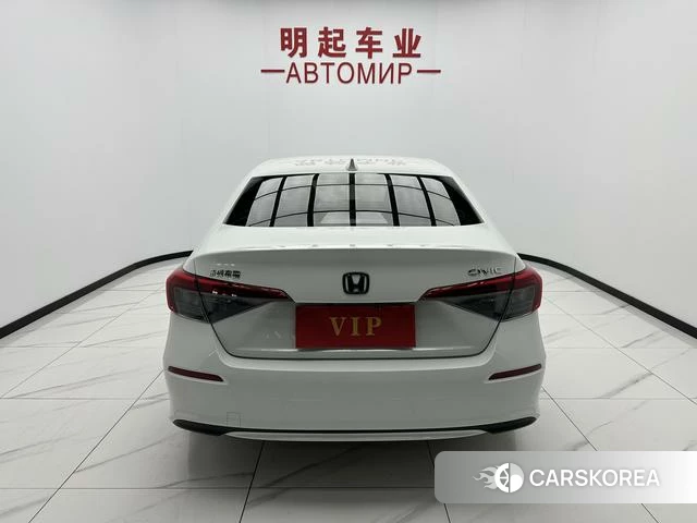 Honda Civic id 4348350 из Китая 9