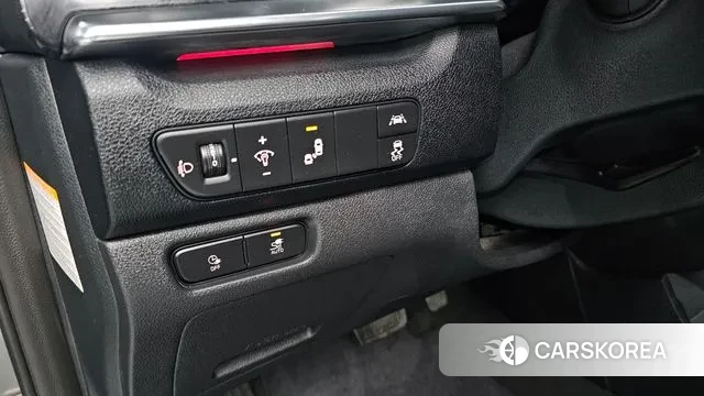 Kia Niro EV id 3343513 из Кореи 9