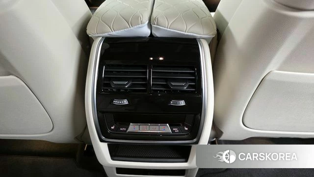BMW X6 (G06) id 4291677 из Кореи 9