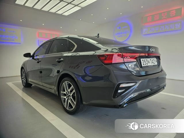 Kia Come New K3 id 4416660 из Кореи 9