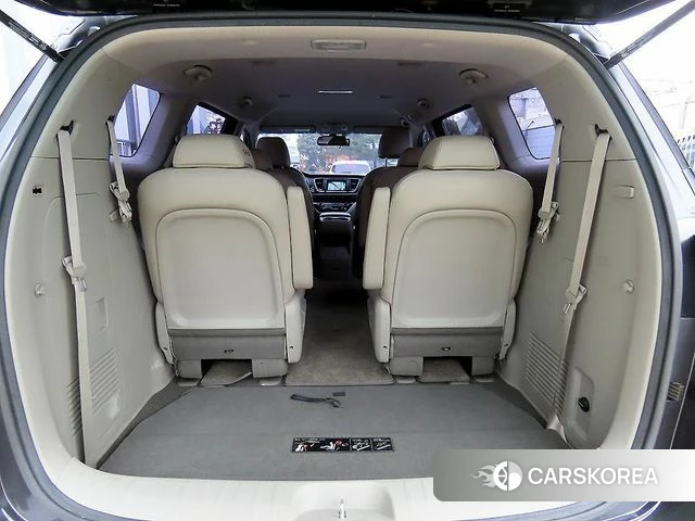 Kia All New Carnival id 4020643 из Кореи 9