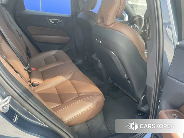 Volvo XC60 id 4240220 из Китая 9