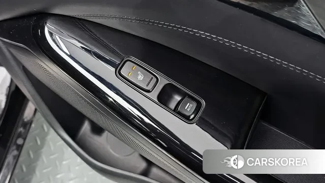 Kia K7 Premier Hybrid id 3479740 из Кореи 9