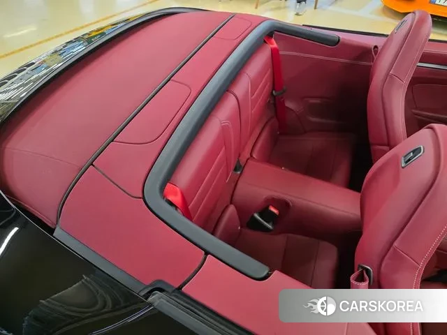 Porsche 911(992) id 3504402 из Кореи 9