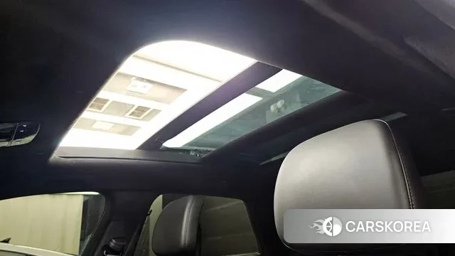 Hyundai Grandeur Hybrid (GN7) id 3405332 из Кореи 9