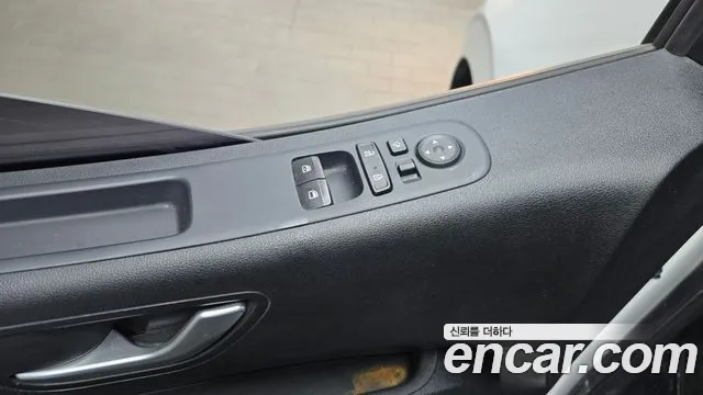 Hyundai Staria id 2436749 из Кореи 9