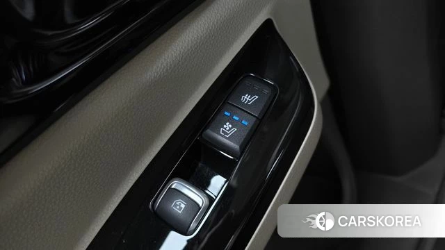 Kia Carnival 4th generation id 3914820 из Кореи 9