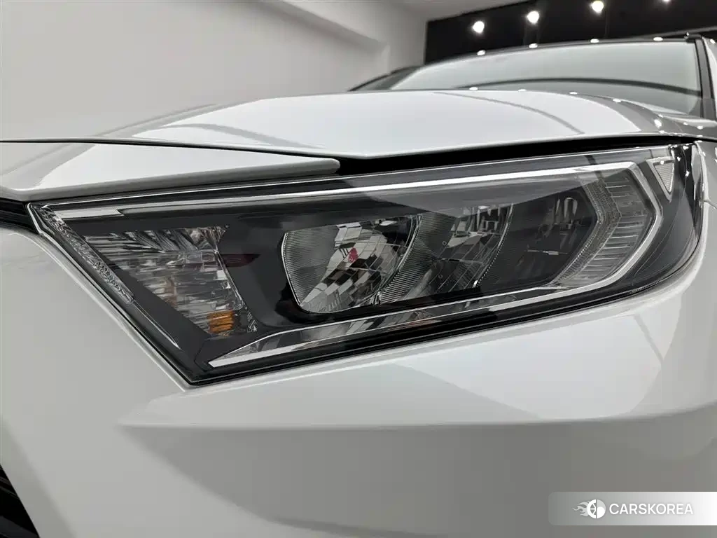 Toyota RAV4 id 4628955 из Китая 9
