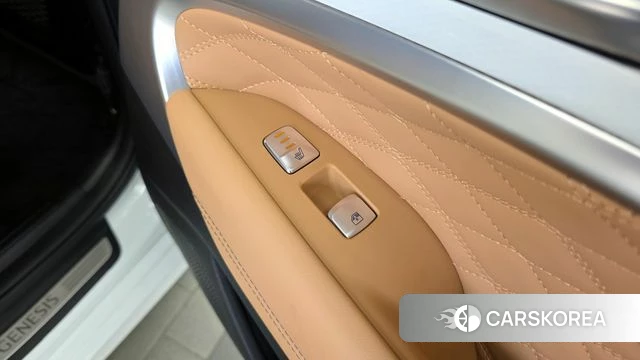 Genesis The New G70 id 3934596 из Кореи 9