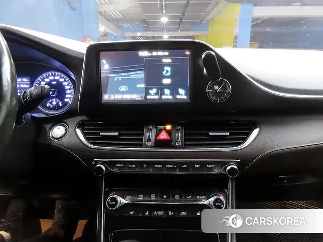 Hyundai Grandeur IG Hybrid id 3692551 из Кореи 9