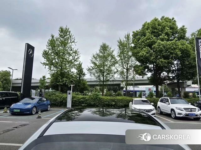 Mercedes-Benz E-class id 4276860 из Китая 9