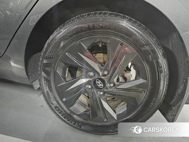 Hyundai Avante Hybrid (CN7) id 4389547 из Кореи 9