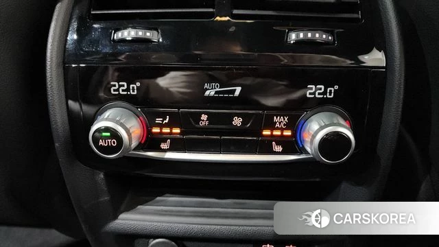 BMW 5 Series (G30) id 3843683 из Кореи 9