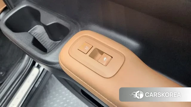 Hyundai Santa Fe (MX5) id 3512402 из Кореи 9