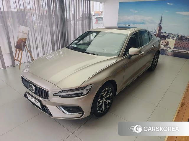 Volvo S60 id 4221202 из Китая 9