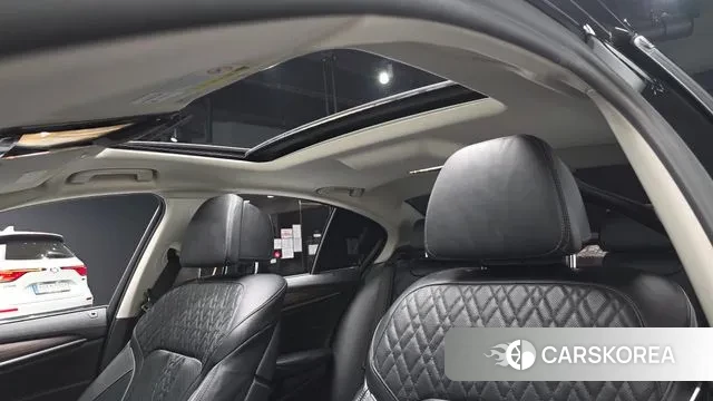 BMW 5 Series (G30) id 3004843 из Кореи 9