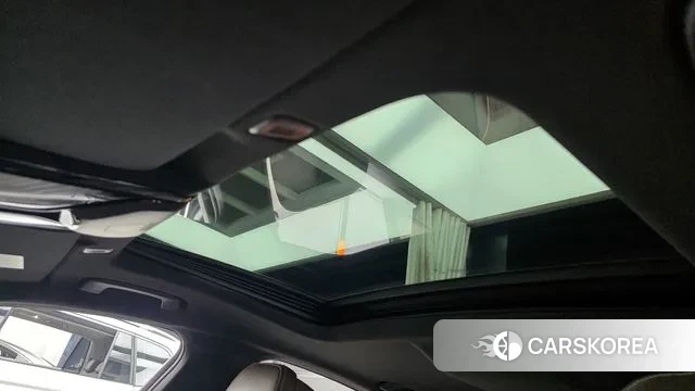 BMW 5 Series (G30) id 2980564 из Кореи 9