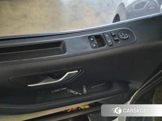 Hyundai Staria id 4754459 из Кореи 9