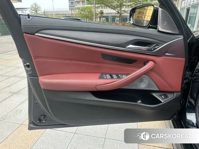 BMW 5 series id 4335128 из Китая 9