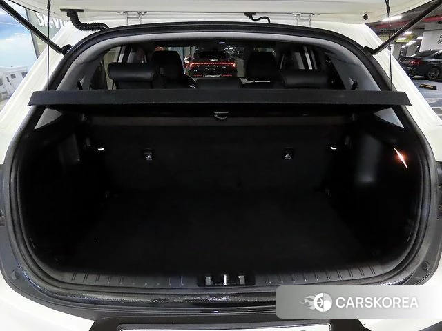 Kia Stonic id 4751279 из Кореи 9