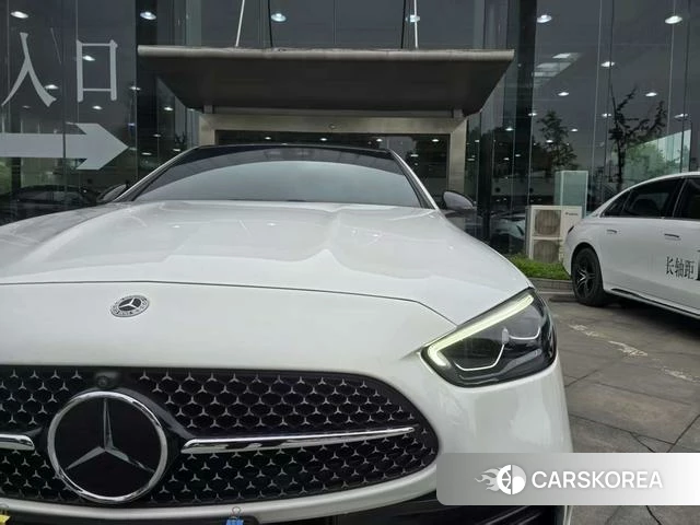 Mercedes-Benz Class C id 4257805 из Китая 9