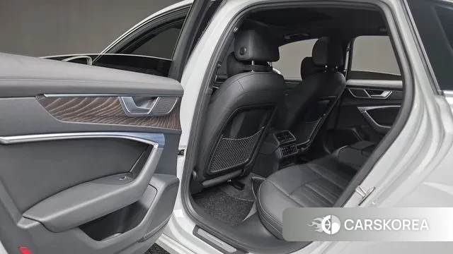 Audi A6 (C8) id 3044288 из Кореи 9