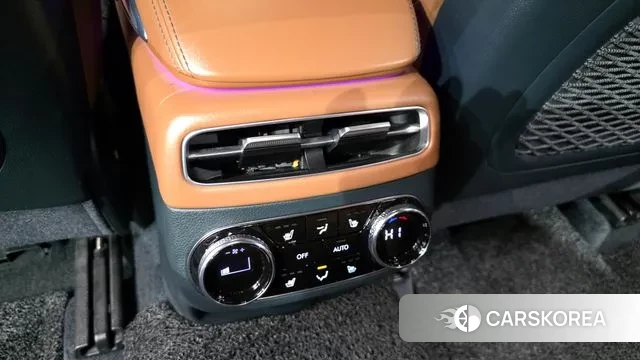 Genesis GV70 id 3752981 из Кореи 9