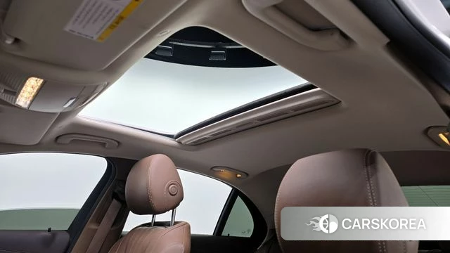 Mercedes-Benz E-Class W213 id 3813783 из Кореи 9