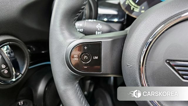 Mini Cooper id 4395920 из Кореи 9