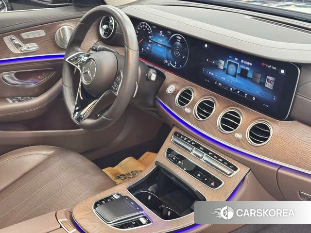 Mercedes-Benz E-class id 4297430 из Китая 9